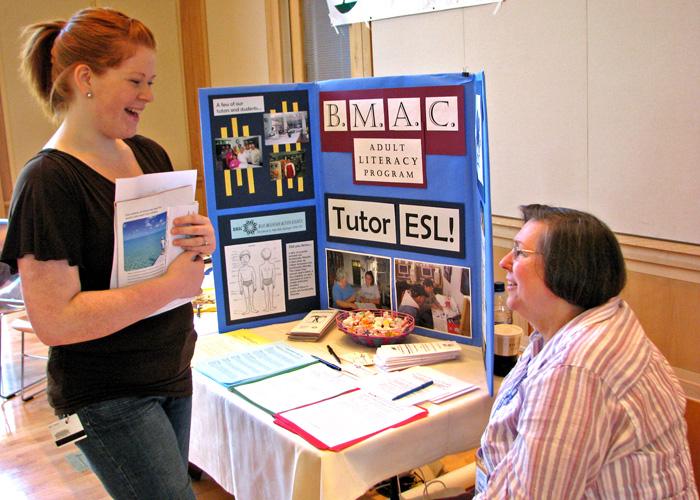 Volunteer Fair connects students with community groups