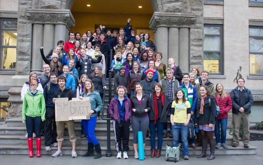 Over 70 students expressed support for divestment from fossil fuels today by gathering at Memorial Building.  Photos by Marie von Hafften.