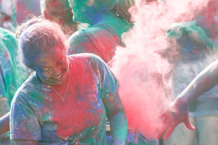 Holi 2013 brings a colorful end to finals week