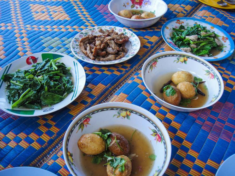 What I Ate Abroad in Thailand: The Time I was Served Snake for Breakfast