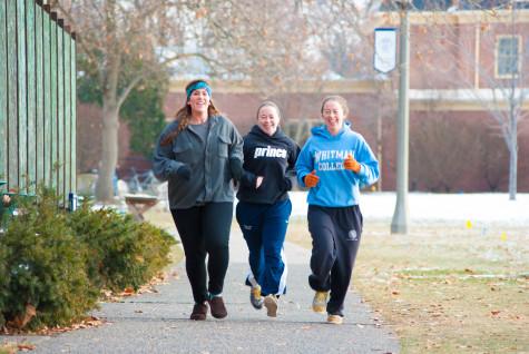 Cross Country Team Unites Community for Cause
