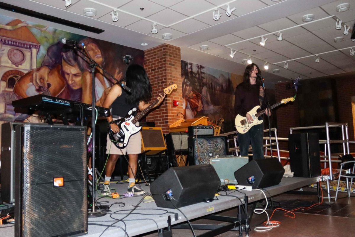 KWCW Hosts Live Music from The Apricots and Love Brunch